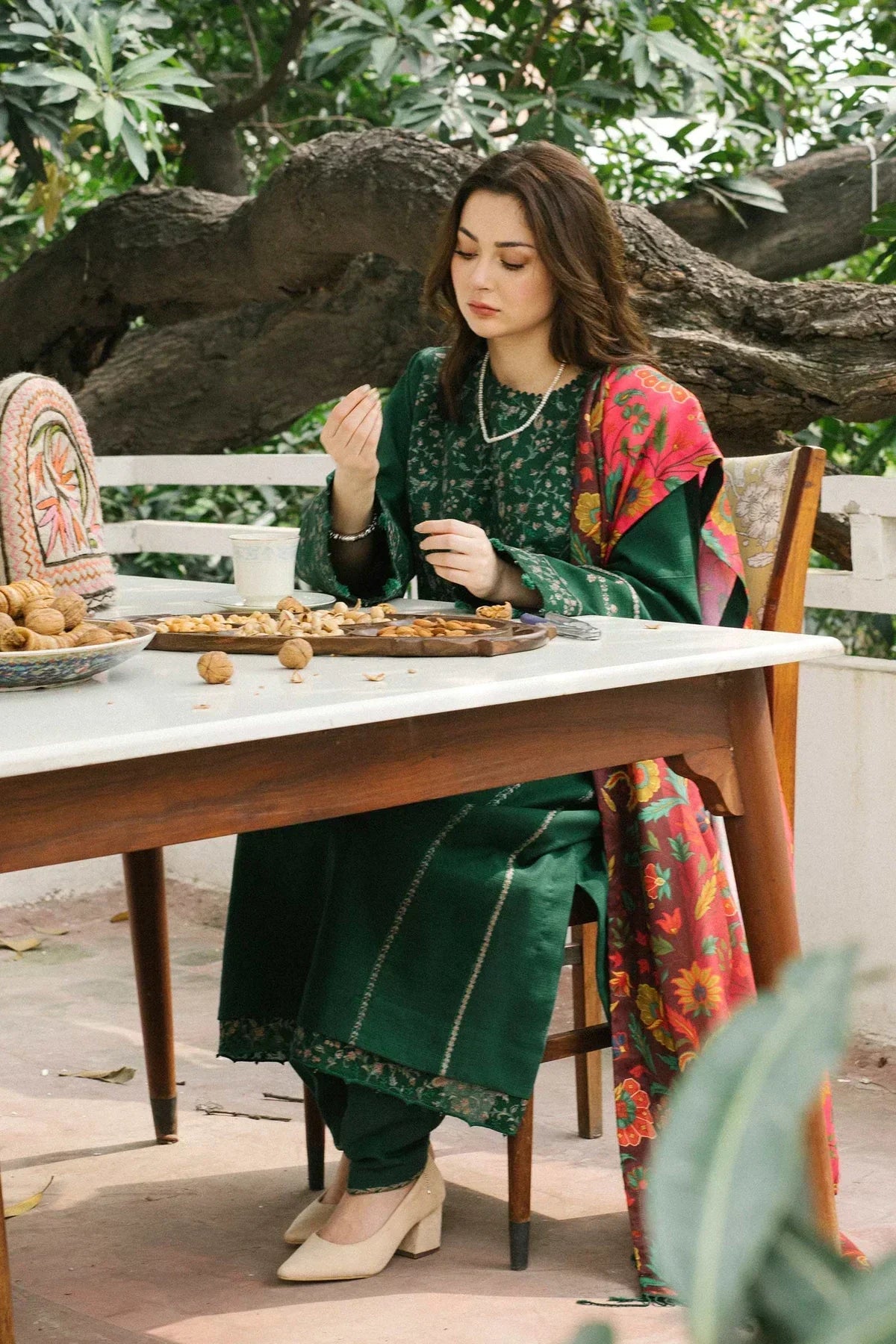 ZARA SHAHJAHAN 3PC Dhanak Embroidered Shirt With Digital Printed Shawl-204